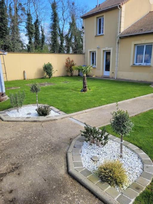 Вилла Petite Dependance Privee Precy-sur-Marne Экстерьер фото
